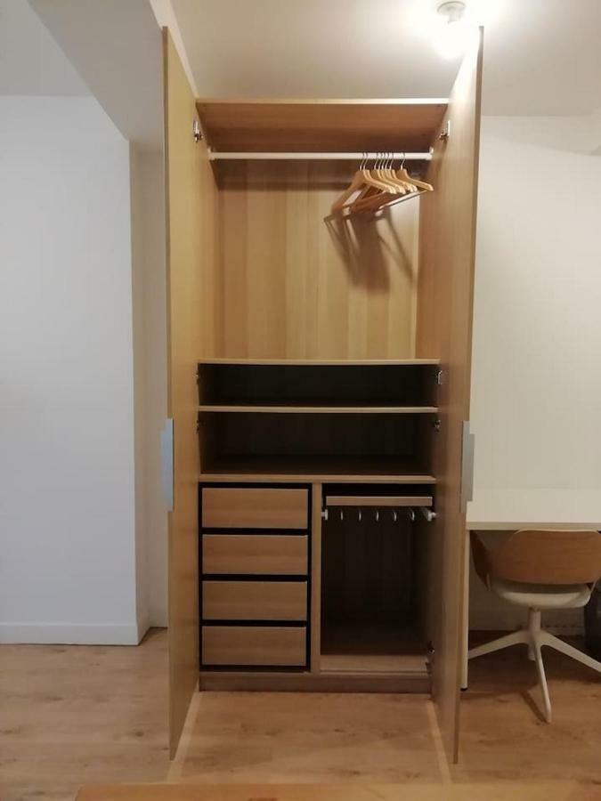 Charmant T2 Dans Le Vieux Centre De La Valette Du Var Apartment Luaran gambar